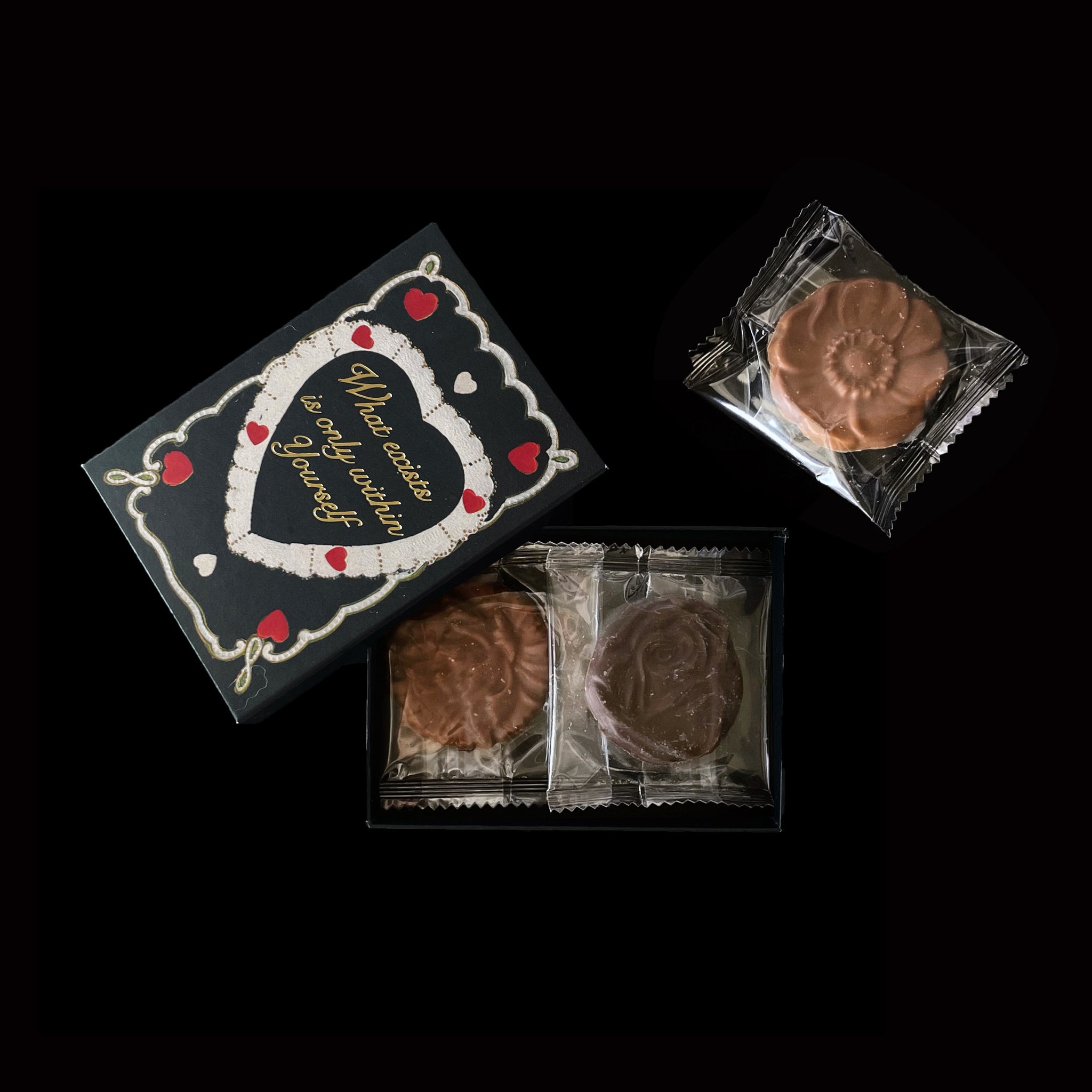 Heart lace mini box (black) – Philly chocolate